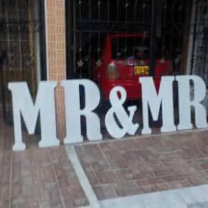 Mr & Mrs