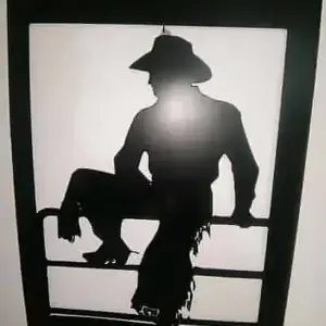 Figura en metal por corte plasma con la tecnologia de control numérico por computador (cnc)