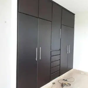 Closets y muebles en madera