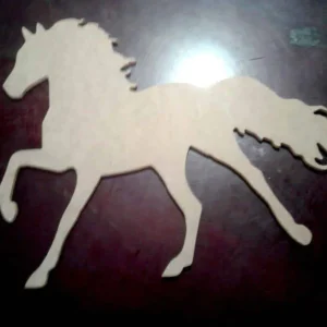 Figuras caladas en mdf, o fibrofacil.