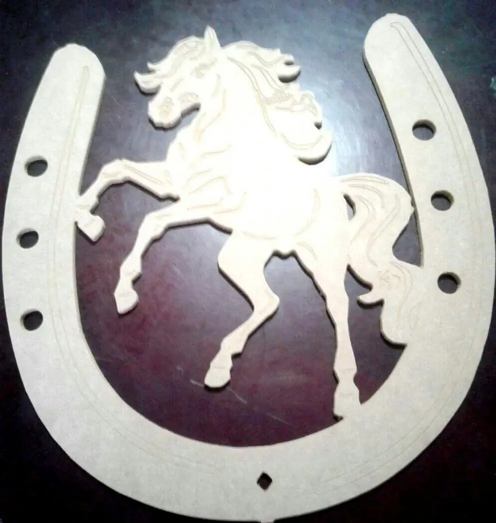 Caballo en herradura. Proyecto